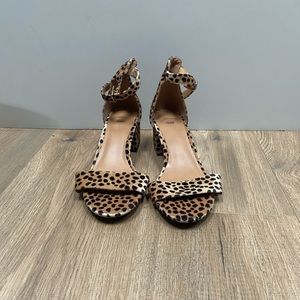 Velvet block heels from GAP // size 7